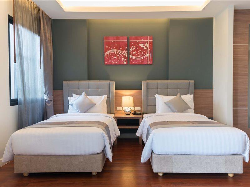 Green Ville Laguna Hotel Sung Noen Екстер'єр фото