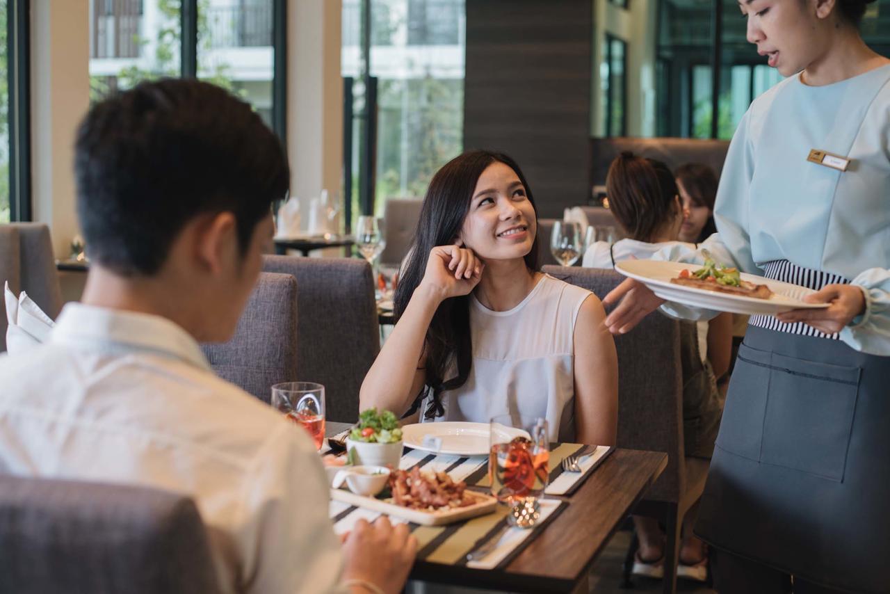 Green Ville Laguna Hotel Sung Noen Екстер'єр фото