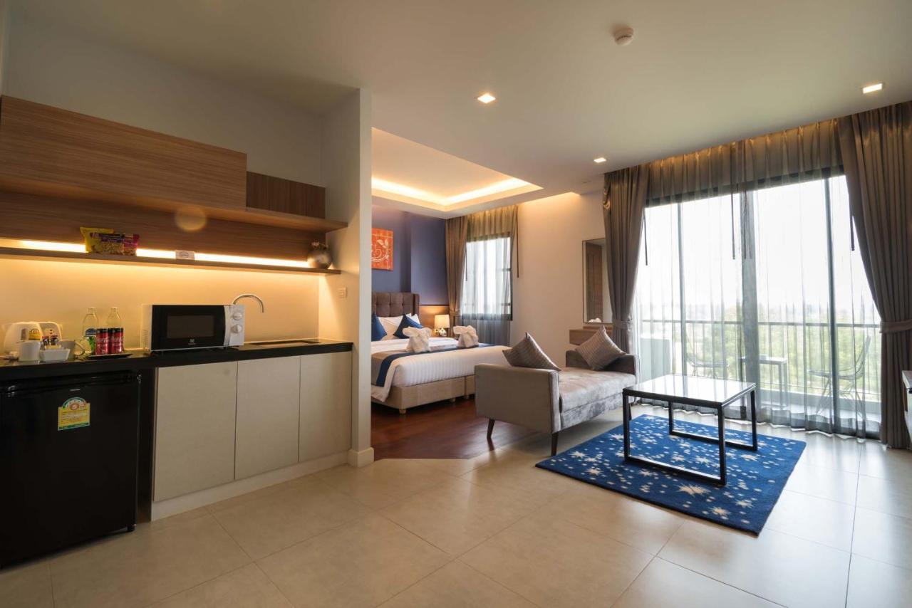 Green Ville Laguna Hotel Sung Noen Екстер'єр фото