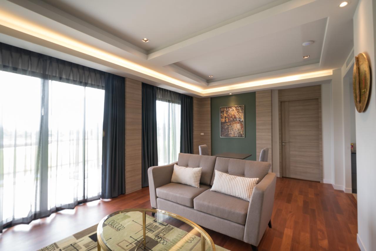 Green Ville Laguna Hotel Sung Noen Екстер'єр фото