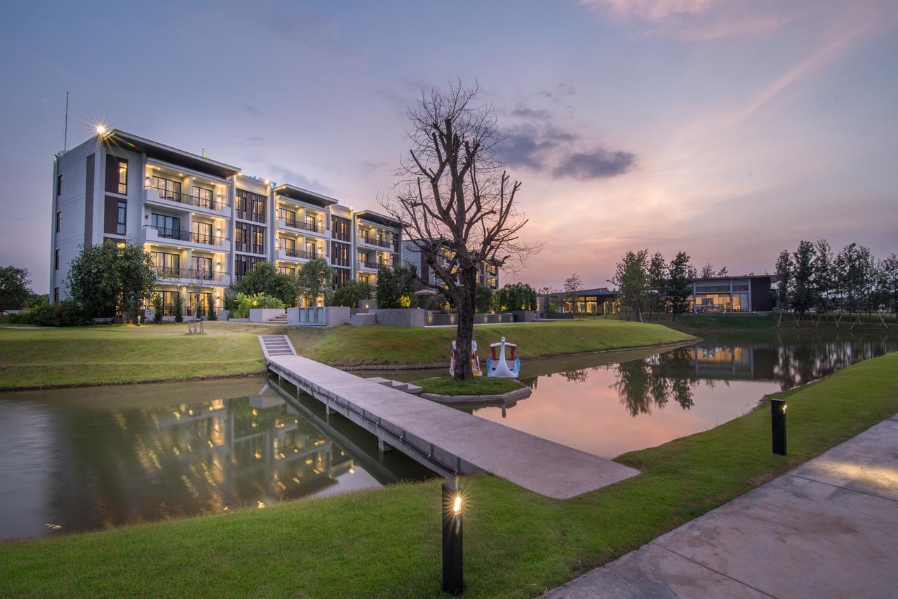 Green Ville Laguna Hotel Sung Noen Екстер'єр фото
