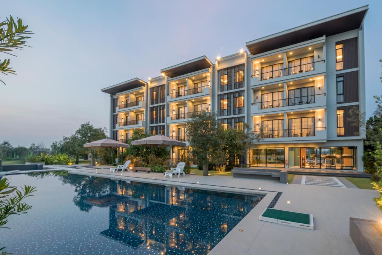 Green Ville Laguna Hotel Sung Noen Екстер'єр фото